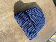 Load image into Gallery viewer, Acrylic Watch Cap - Navy