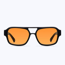 Load image into Gallery viewer, Shipo - Black Orange