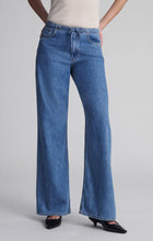 Load image into Gallery viewer, Merly Wide Leg Jeans - Mid Well Blue