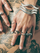 Load image into Gallery viewer, 3-Point Ring - Sterling Silver
