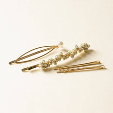 Load image into Gallery viewer, Pearl & Metal Hair Bobby Pins | Set of 4