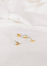 Load image into Gallery viewer, Tofino Kit - Gold Plated Earrings