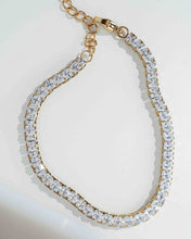 Load image into Gallery viewer, Bennet Bracelet
