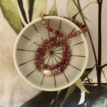 Load image into Gallery viewer, Lotus Necklace: 16"