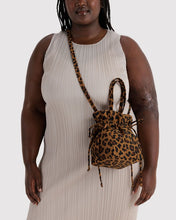Load image into Gallery viewer, Nylon Drawstring Bag -  Leopard