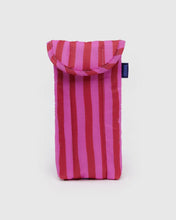 Load image into Gallery viewer, Puffy Glasses Sleeve - Pink &amp; Red Painted Stripe
