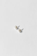 Load image into Gallery viewer, Keshi Pearl Studs: 7mm
