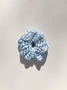TERRY CLOTH STRIPE SCRUNCHIE: LIGHT BLUE STRIPE
