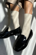 Load image into Gallery viewer, Cashmere Pointelle Socks: Cream