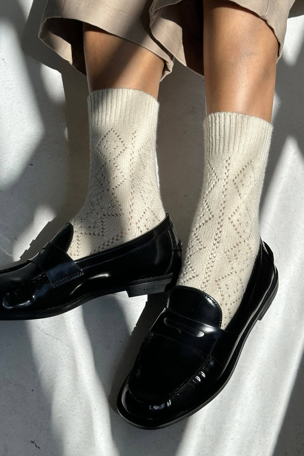 Cashmere Pointelle Socks: Cream