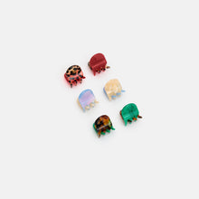 Load image into Gallery viewer, Micro Claws in Hot Mama
