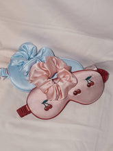 Load image into Gallery viewer, "Silken Hair" Silk Scrunchie Hair Tie - Peach