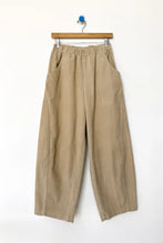 Load image into Gallery viewer, Corduroy Arc Pants - Khaki