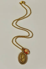 Load image into Gallery viewer, Rose Necklace