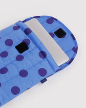 Load image into Gallery viewer, Puffy Laptop Sleeve 13"/14" - Blue Polka Dot