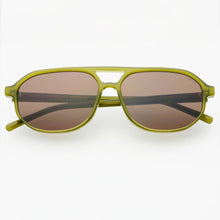Load image into Gallery viewer, Fenix Sunglasses: Olive
