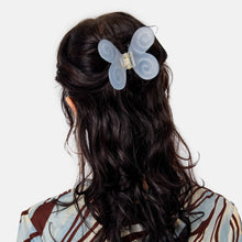 Load image into Gallery viewer, Butterfly Claw in Clear