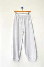 Load image into Gallery viewer, French Terry Balloon Pants - Icy Grey