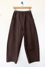 Load image into Gallery viewer, Arc Pants: Umber
