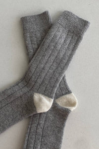 Extended Cashmere Classic Socks: Grey Melange