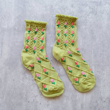 Load image into Gallery viewer, Tulip Flower Socks: Green