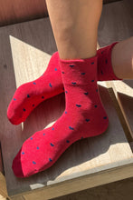 Load image into Gallery viewer, Heart Sneaker Socks: Tomato/Navy