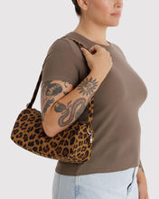 Load image into Gallery viewer, Nylon Loaf Bag - Leopard