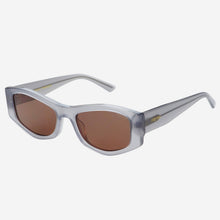 Load image into Gallery viewer, Jade Sunglasses : Gray