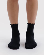 Load image into Gallery viewer, Lettuce Edge Sock Set of 2 - Black