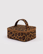 Load image into Gallery viewer, Small Cosmetic Case - Leopard