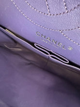 Load image into Gallery viewer, CHANEL Lambskin 2.55 Reissue 227 Flap Purple