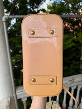 Load image into Gallery viewer, LOUIS VUITTON Vernis Alma BB