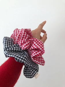 XL GINGHAM SCRUNCHIES: BLUE