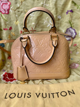 Load image into Gallery viewer, LOUIS VUITTON Vernis Alma BB