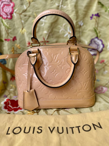 LOUIS VUITTON Vernis Alma BB