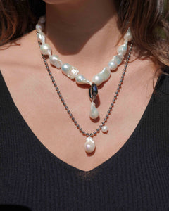 Spiral Vegan Pearl Necklace: Silver