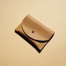 Load image into Gallery viewer, Cardholder - Tan Leather