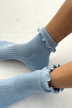 Load image into Gallery viewer, Ruffled Hugger Crew Socks: BLACK / BLACK