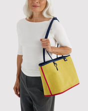 Load image into Gallery viewer, Medium Nylon Reversible Tote - Navy Mix