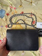 Load image into Gallery viewer, CHANEL 00&#39;s Chanel Pochette Caviar Wallet on Chain