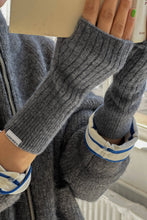 Load image into Gallery viewer, Cashmere Wrist Warmer: Charcoal
