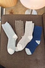 Load image into Gallery viewer, Wool Waffled Socks: Stone / Cream