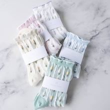 Load image into Gallery viewer, Pastel Floral Socks: Banana Cream