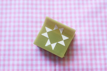 Load image into Gallery viewer, Matcha Quilt Claw: XS