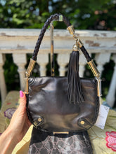 Load image into Gallery viewer, GUCCI Britt Tassel Flap Leather Bag