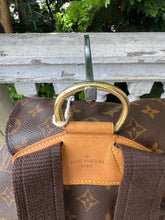 Load image into Gallery viewer, LOUIS VUITTON VTG Montsouris GM Backpack