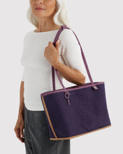 Load image into Gallery viewer, Medium Nylon Reversible Tote - Wild Plum Mix