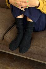 Load image into Gallery viewer, Snow Socks: Black