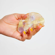 Load image into Gallery viewer, Suki Claw in Moonlight