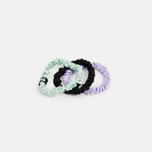 Load image into Gallery viewer, Silk Scrunchies in Skinny Winnie